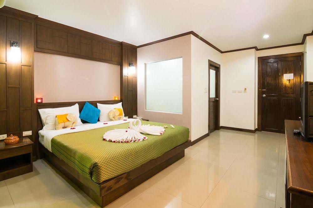 Hotell Bed Time Patong